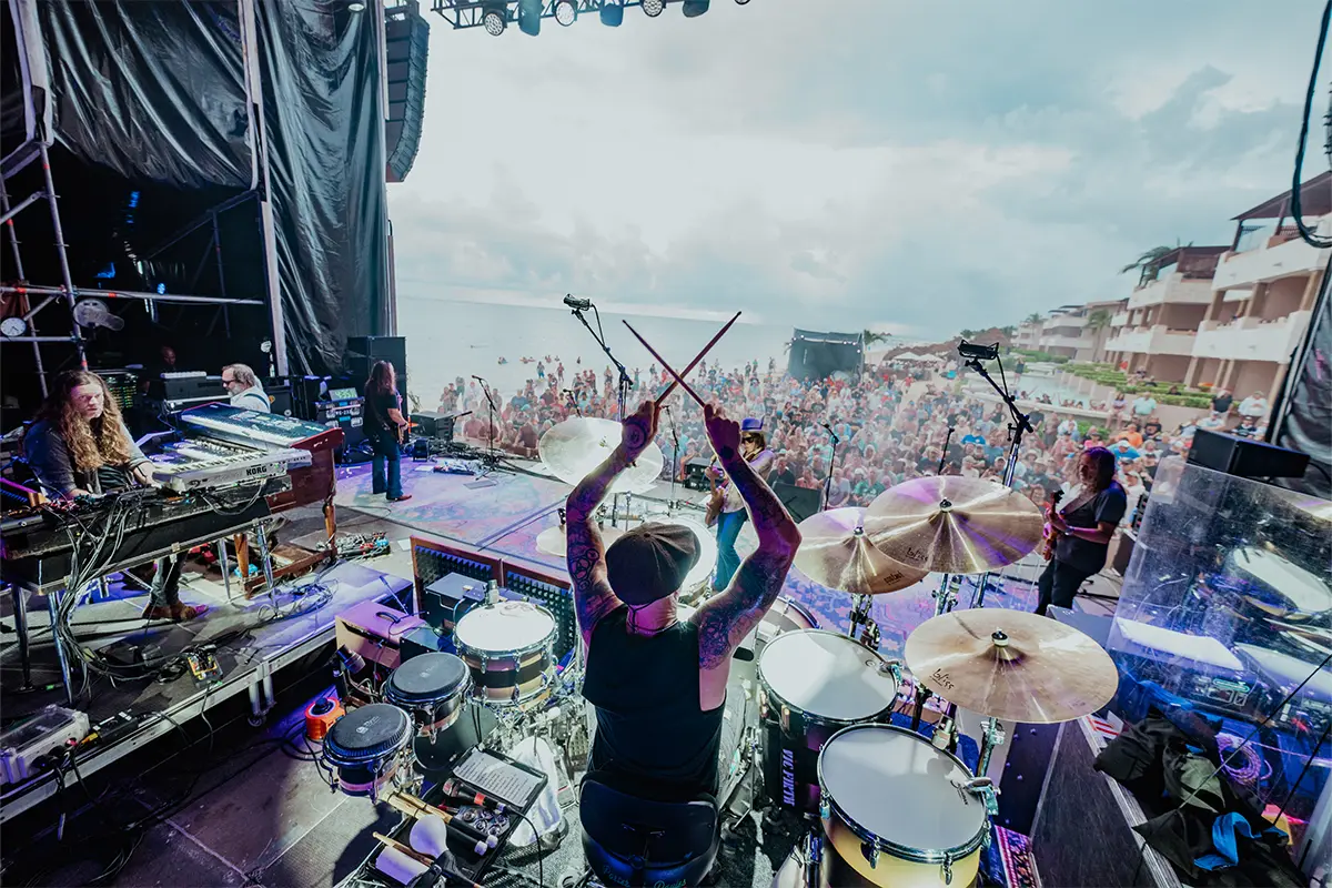 Photo from behind Blackberry Smoke looking out to the crowd.